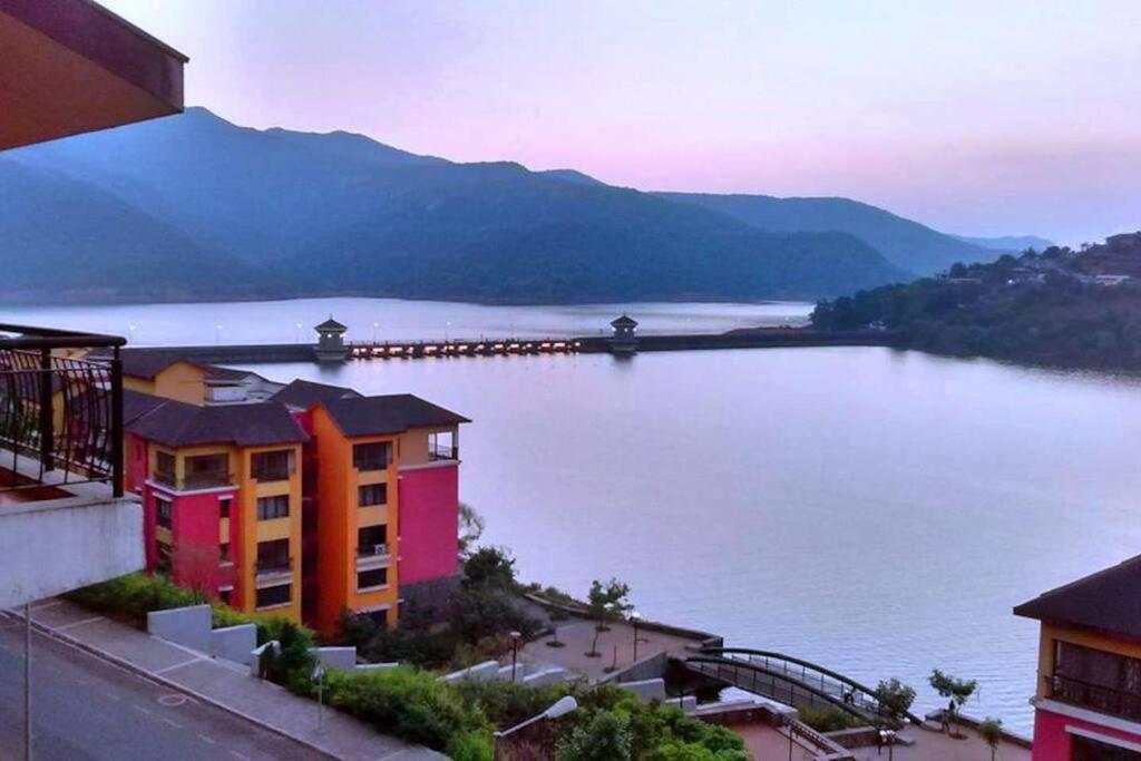 Portofino Apartamento Lavasa Exterior foto
